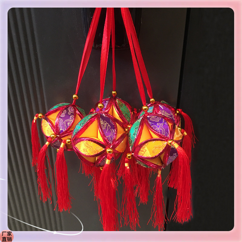 広西チワン族刺繍の特色のあるセンチメートルの刺繍の花の布の純粋な手作りの刺繍の道具|undefined
