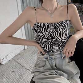 欧美吊带小背心女夏季性感紧身辣妹短款斑马纹外穿2023