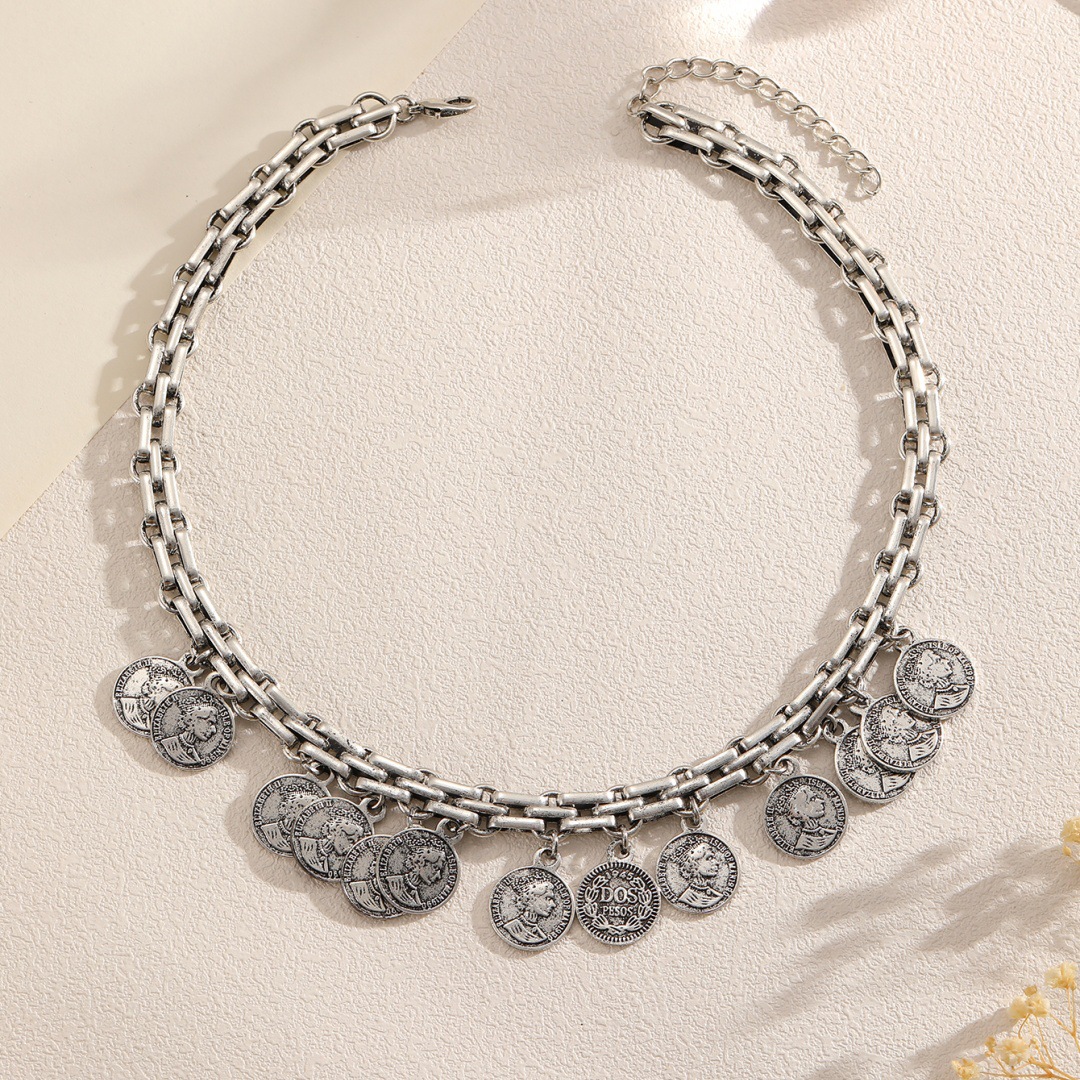 Europa y América estilo metal bronce de lujo atmósfera collar cadena marca de persona única fábrica retro collar transfronterizo