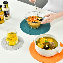 圆形硅胶防滑杯垫餐桌多用隔热垫家用厨房硅胶餐具隔热锅垫水杯垫