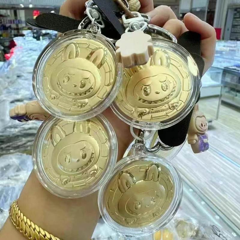 純金ウルトラマンクレヨンしんちゃんペンダントゴールドキーホルダー携帯電話吊りチェーンバッグペンダント小さなギフト|undefined