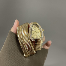 �r�����Q���u�_�R���|���ΝM����ֱ�Ůʿ�ٴ�ͨ�ڂ������Ů��