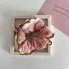 Розовый (коричневый кант)