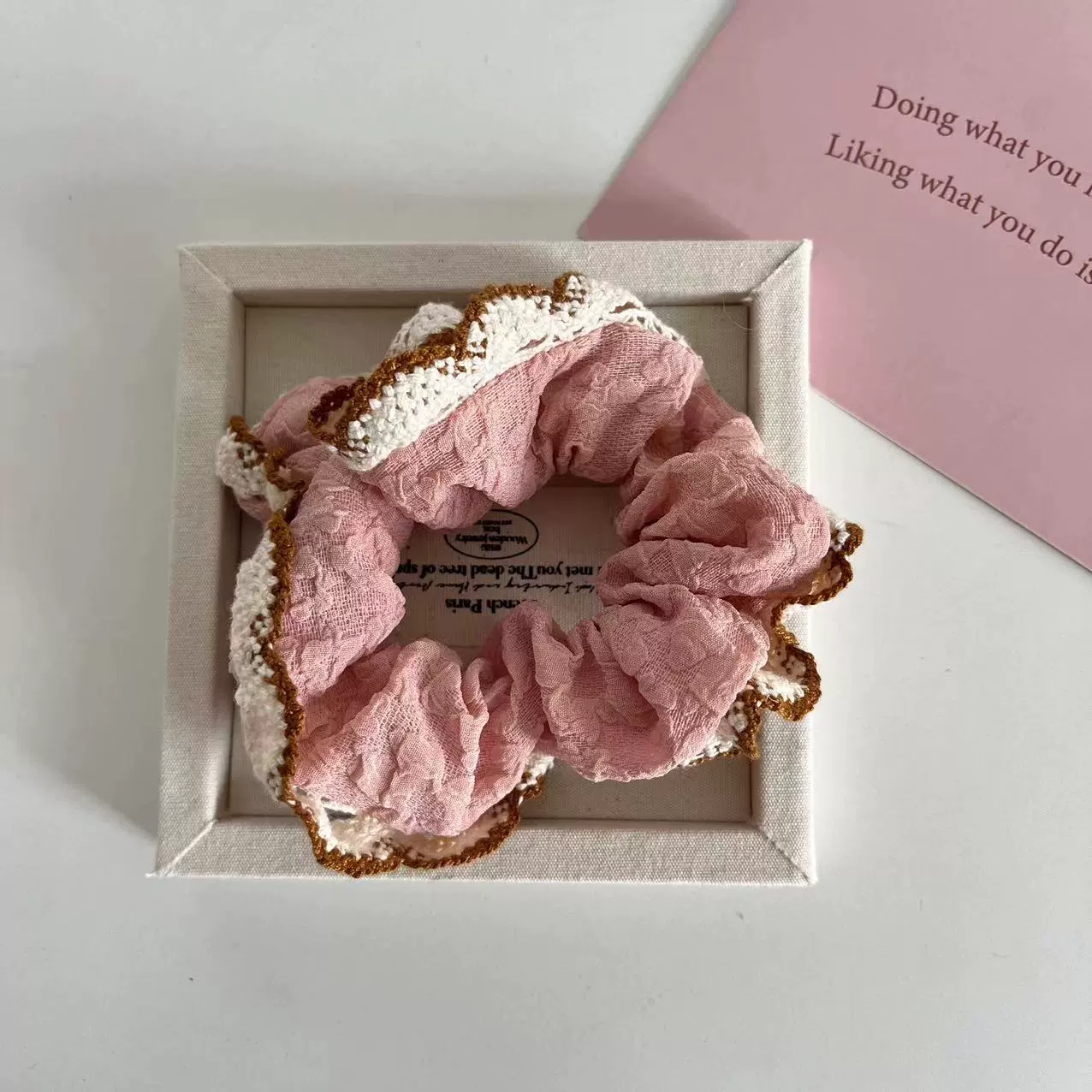 Стричьё для хвоста Hair Scrunchie, палитра молочно-авторская, французский стиль, мягкая резинка 5 см