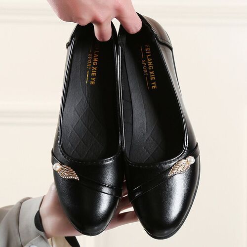 【Clearance Sale】New Summer Women's Leather Shoes Soft Leather Soft Sole Durable Breathable Waterproof Anti-Odor Home Shoes