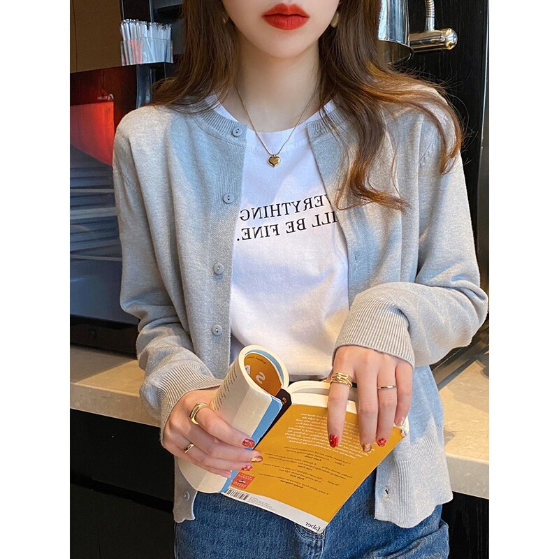 Gray Round Neck Knitted Cardigan Jacket for Women Spring and Autumn 2025 New Outer Sweater Loose Top