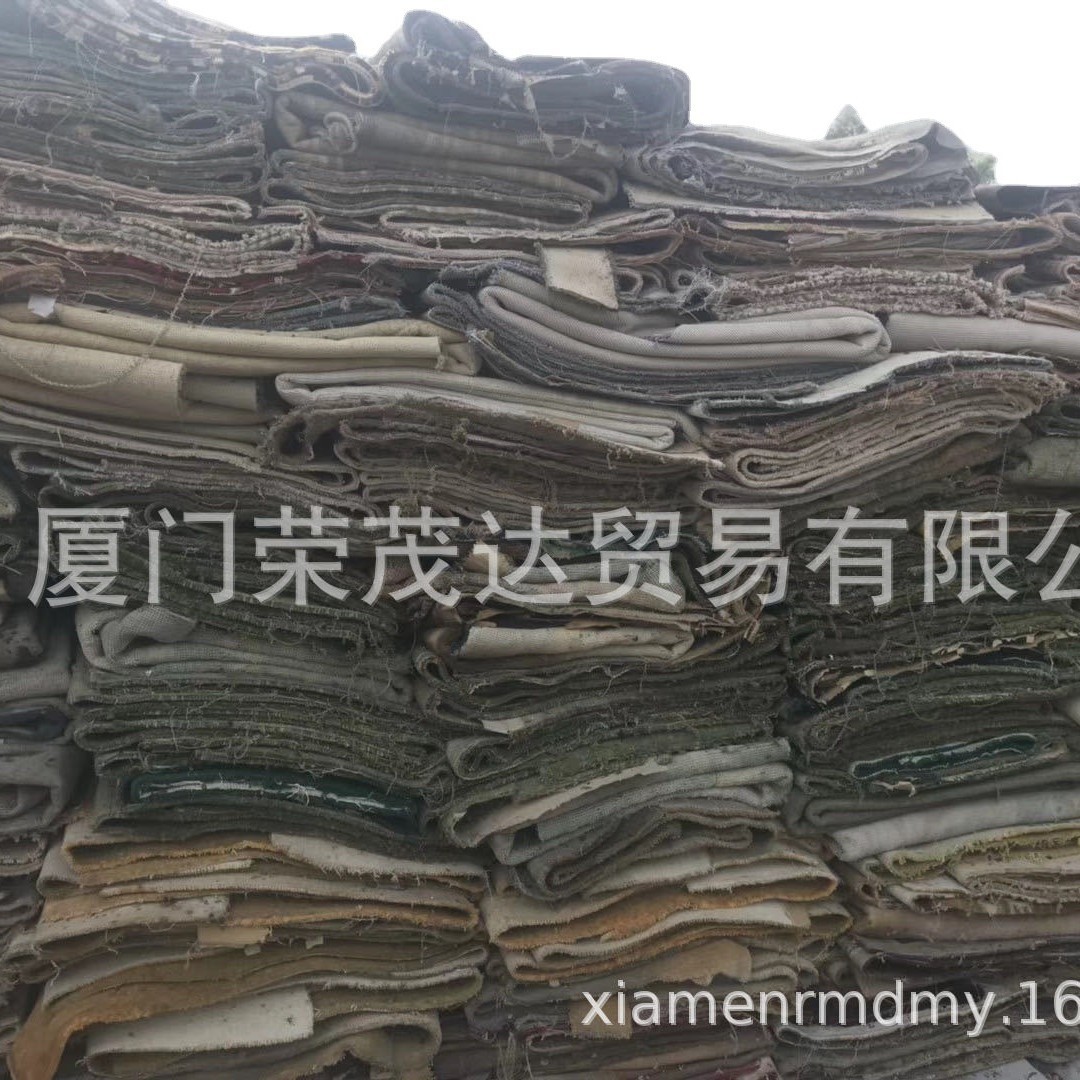 金华宁波旧地毯出售厚8毫米二手地毯 保护一次成型水泥地面用厚毯
