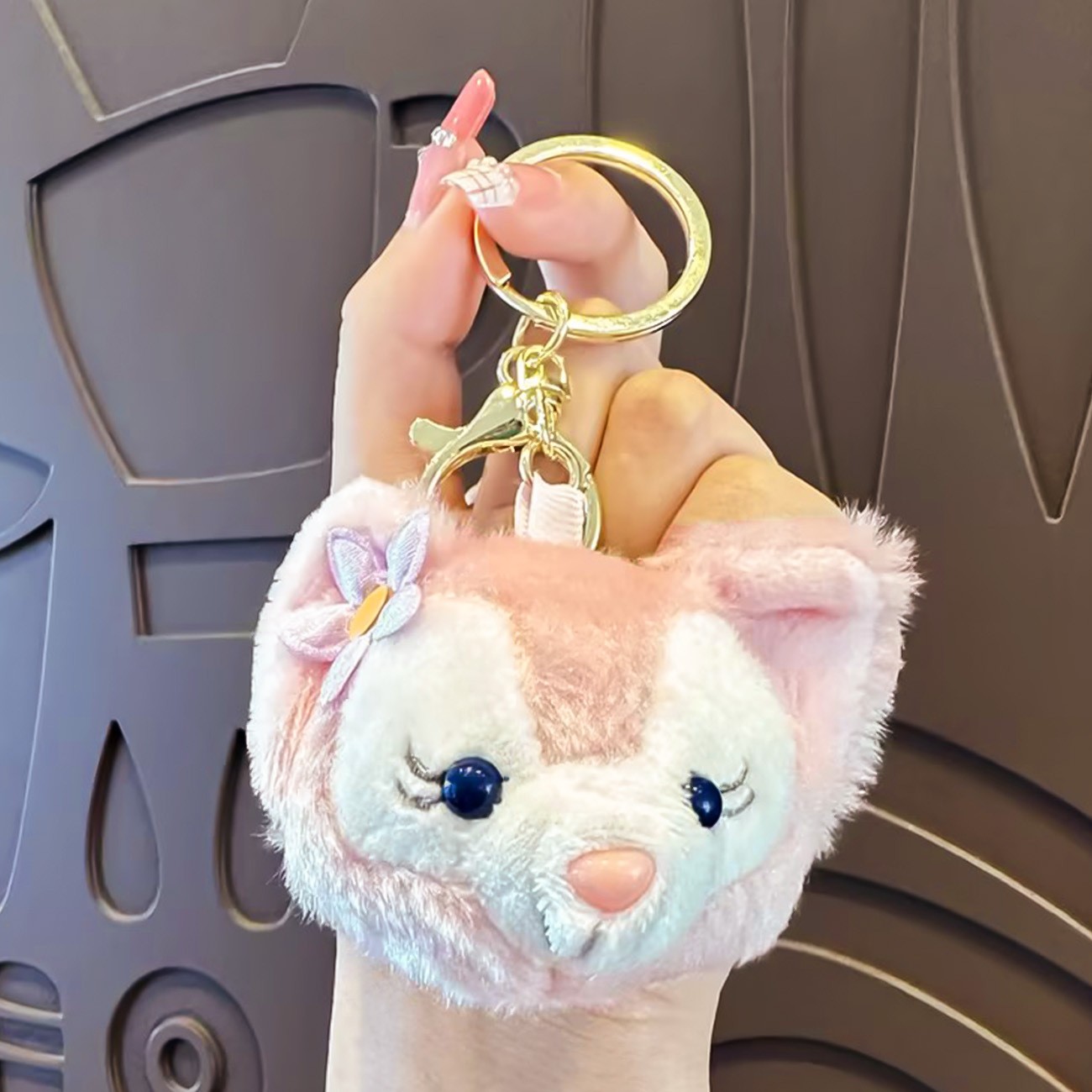 Cuatro pulgadas muñeca máquina colgante felpa llavero lindo muñeca mochila adornos grab máquina muñeca regalo al por mayor