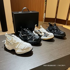 新型2025新型ins潮底父靴女性夏軽運動靴カジュアルランニング靴