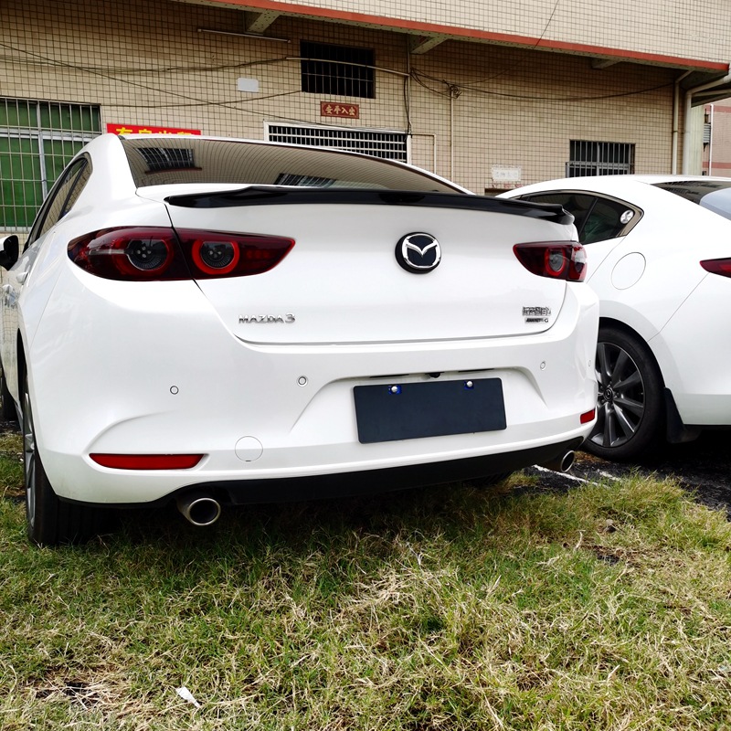 Suitable for 2020-2024 Mazda 3 New Angkesela Rear Wing Next Generation Mazda 3 Blade Model