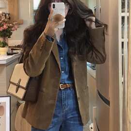 灯芯绒外套小西服女小个子今年流行春秋季新款感气质优雅驼色上衣