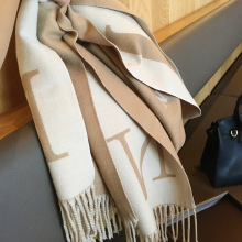 韩国东大门围巾披肩两用女秋冬季厚保暖双面空调披风百搭软糯围脖