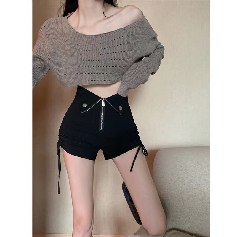 女夏季设计感不规则港味黑色短裤女大码紧身热裤高腰显瘦直筒休闲