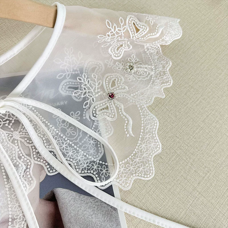 Factory wholesale ecommerce white beaded embroidery false collar new style outer with dress shawl collar decoration
