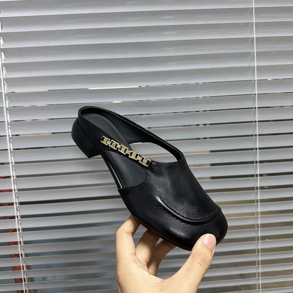 Ретро-летние универсальные сандалии, натуральная кожа, простой и элегантный дизайн