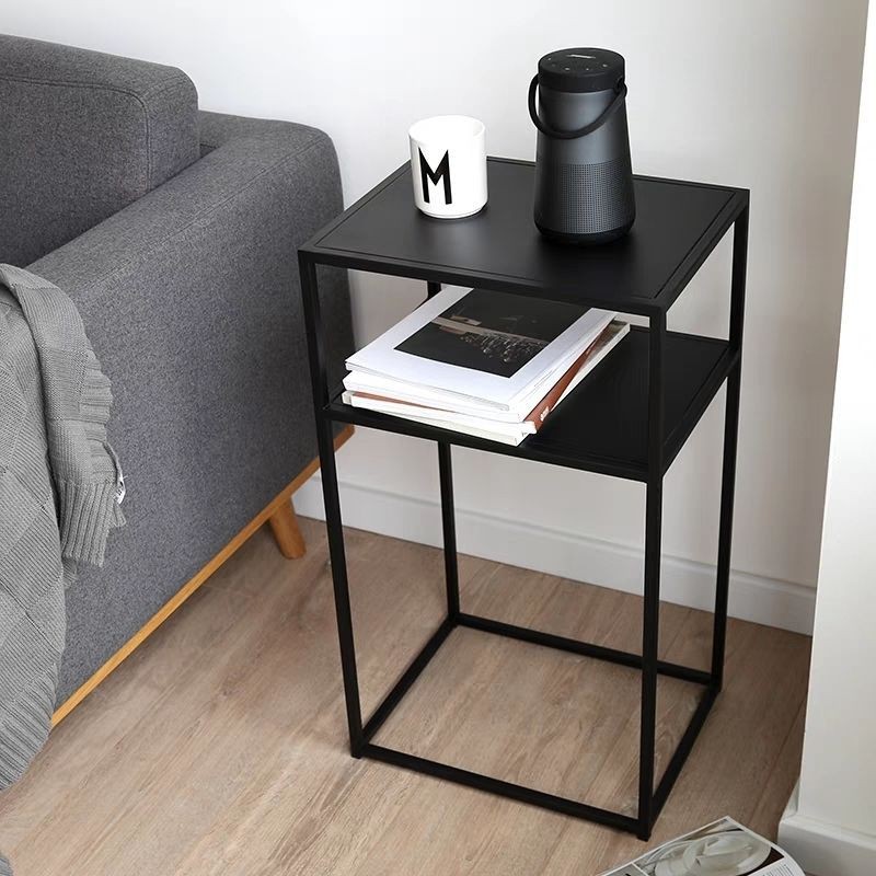 Mesa de esquina moderna, mesa de centro, apartamento pequeño, sofá lateral, habitación cuadrada, sofá pequeño, habitación de dormitorio, sofá lateral