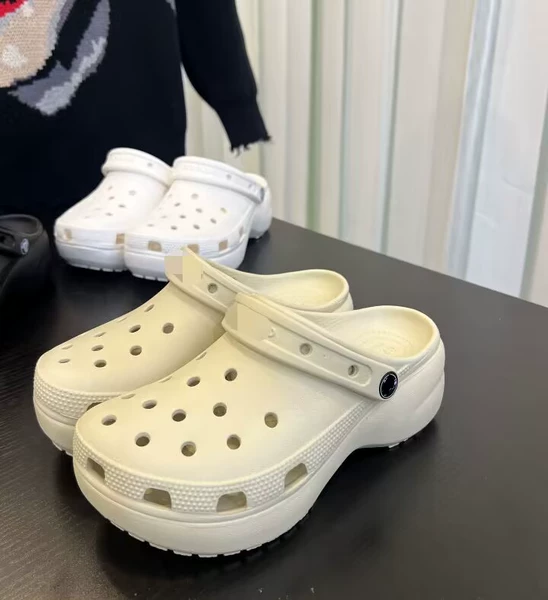 Bone white cloud model