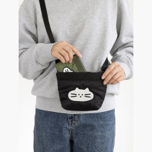 韩国斜挎包猫咪卡通可爱绣花证件卡小包男女轻便尼龙手机包单肩包