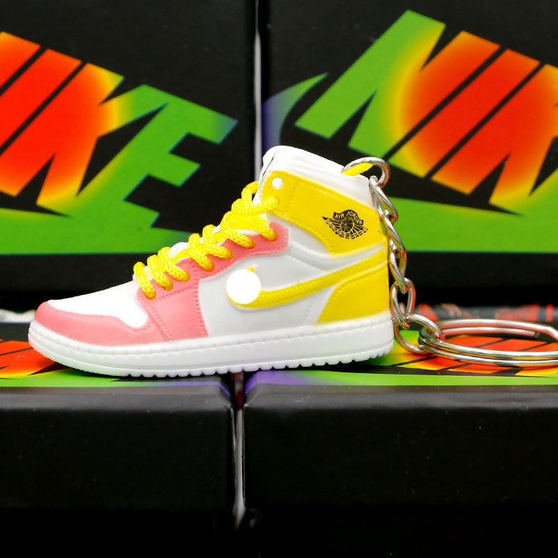 24.a 핑크와 옐로우 스티치