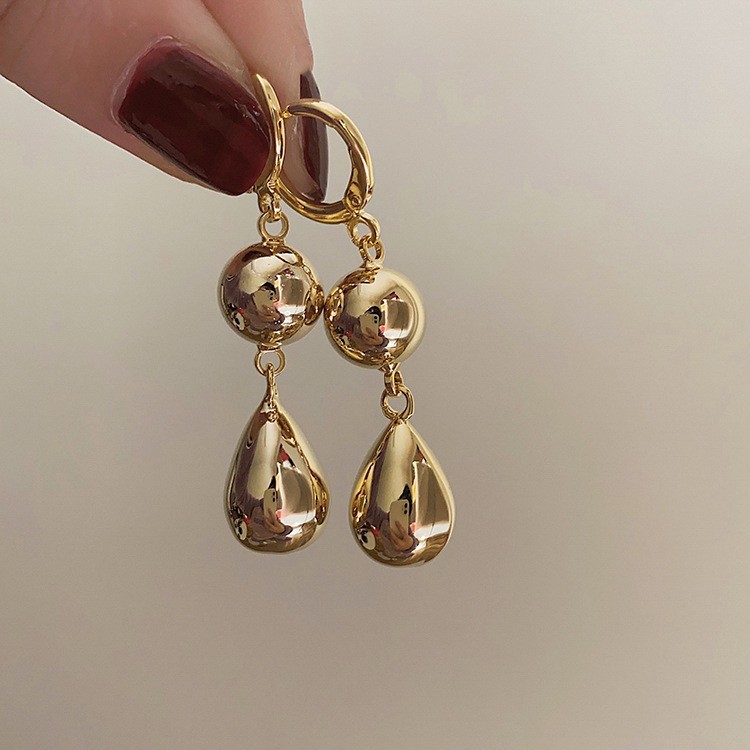 Cross-Border Foreign Trade Simple and Exquisite Water Drop Earrings Earrings for Women Light Luxury High-End Earrings Temperament Versatile Earrings Wholesale