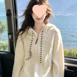 韩系温柔风连帽绞花纹针织开衫女2026秋冬新款双拉链宽松毛衣外套
