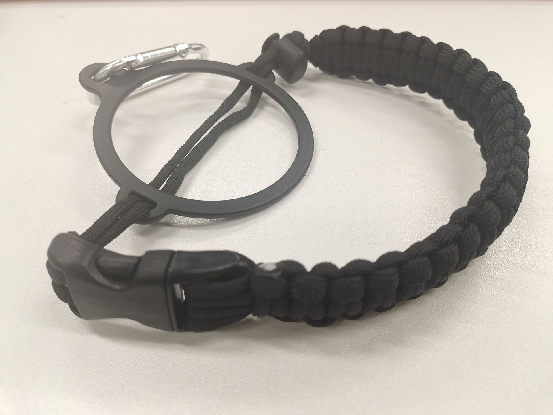 Deportes al aire libre multi-funcional de siete núcleos paraguas cuerda tejida hervidor mango ciclismo montañismo camping hervidor portátil mango