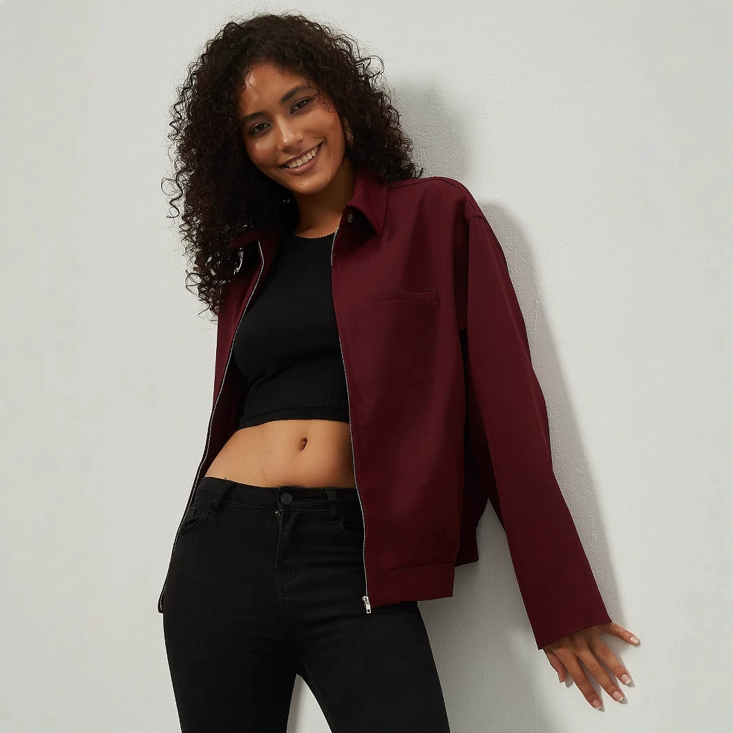 Трансграничная женская одежда оптом в европейском и американском стиле мода повседневная куртка с отворотом 2024 осень новая куртка на молнии