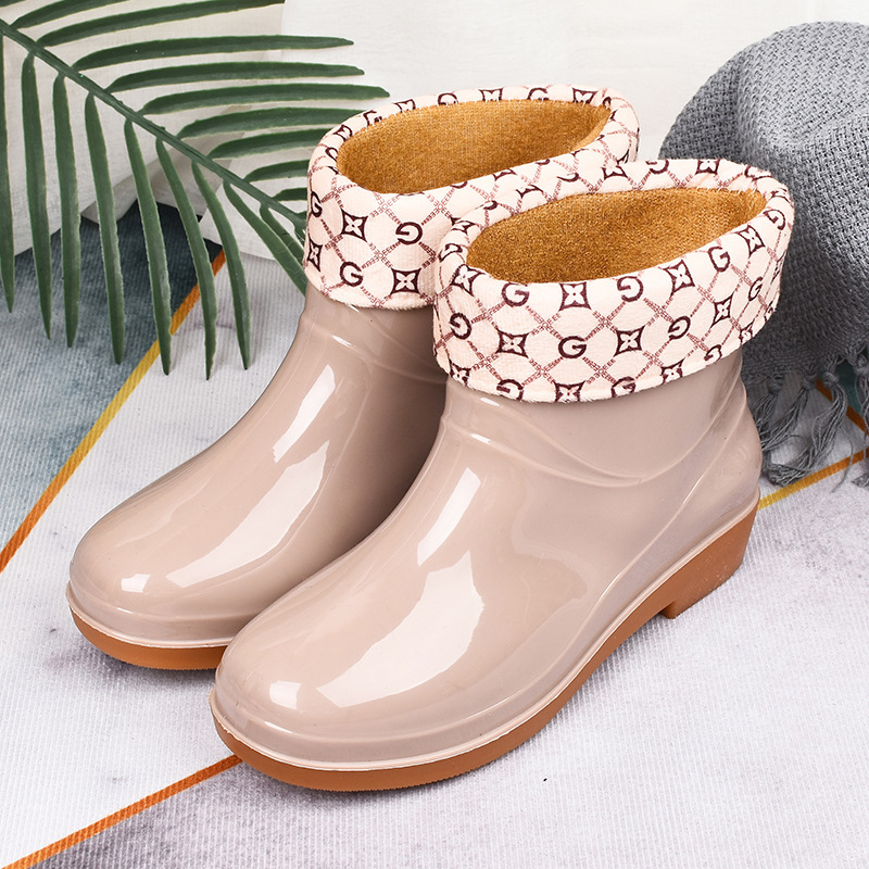 카키색(벨벳 포함) 한 사이즈 크게 선택하세요