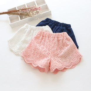 2024 Summer New Korean Style Girls Hollow Lace Shorts Big Kids Fashion Hot Pants Beach Pants All-match