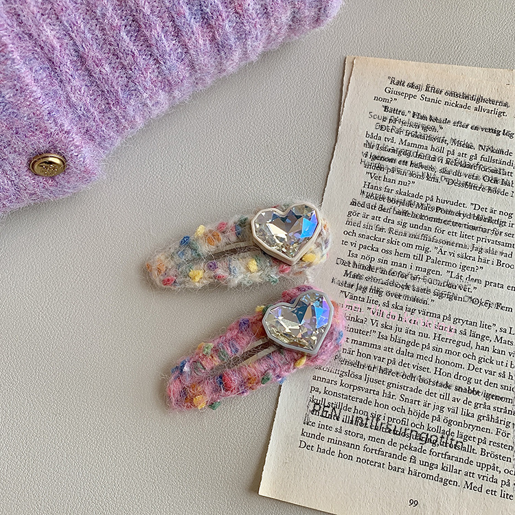 Zijde Pluche Strass Liefde Baby Baby Clip Haarspeld Dames Herfst en Winter Schattig Eenvoudig Elegant Koreaans Internet Beroemdheid Pony Hoofddeksel_voghion.com