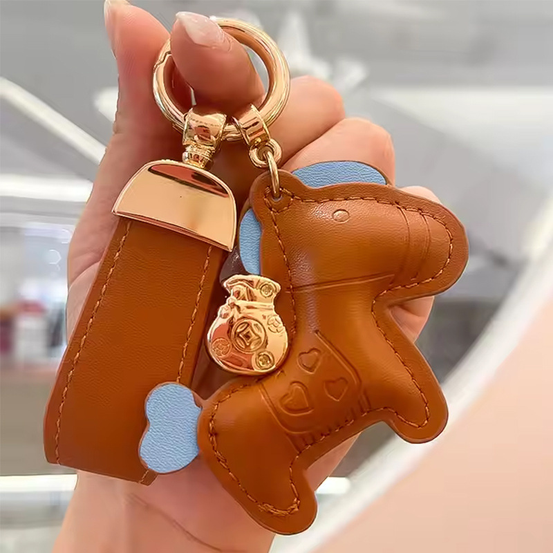 皮革钥匙扣充棉小马挂件可定整套形状卡通狗狗PU小狗多色手工车挂