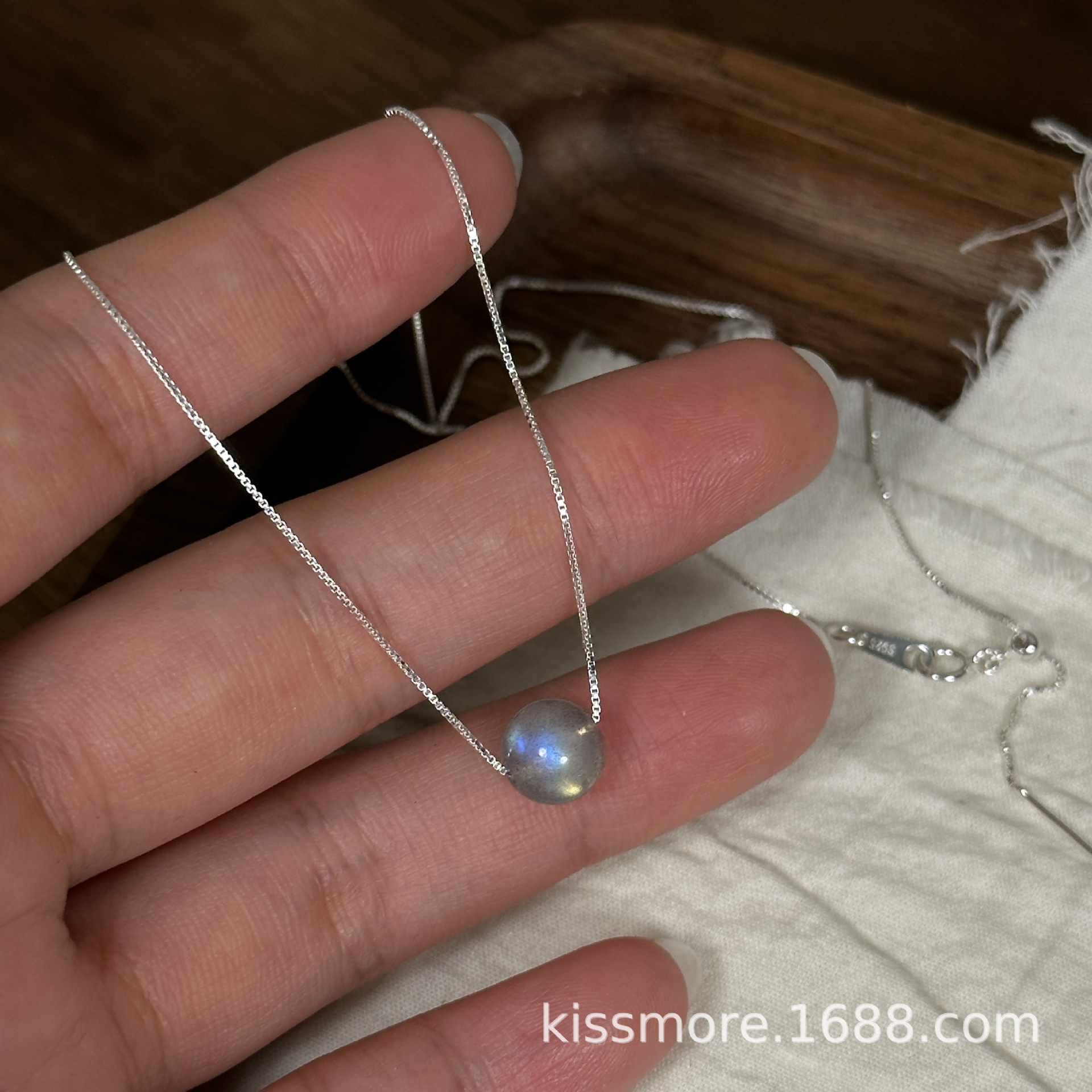 单颗灰月光可调节纯银项链17.jpg