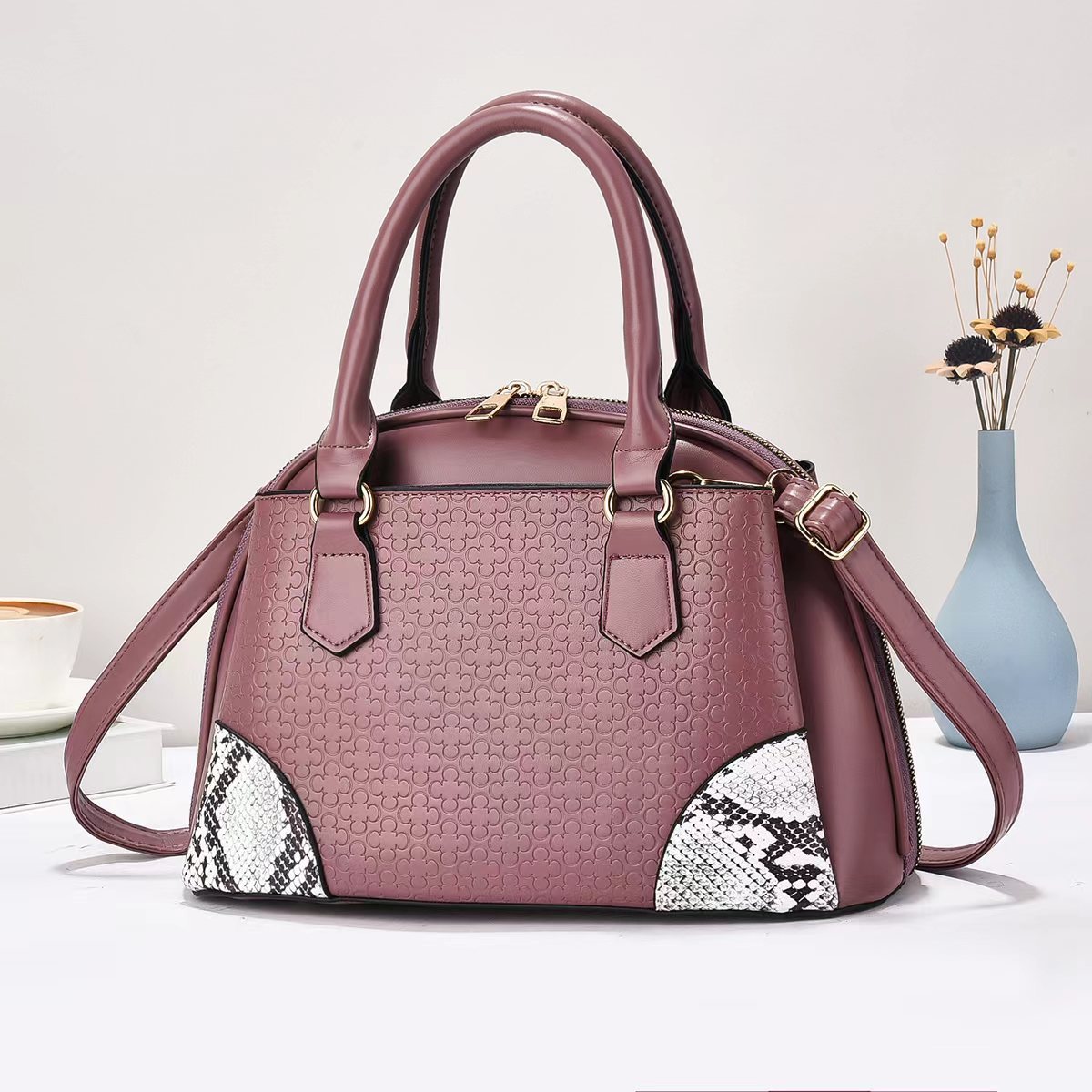 Hermoso bolso de hombro, bolso de mujer, bolso de mujer, temperamento universal, nuevo bolso coreano, moda para mujeres