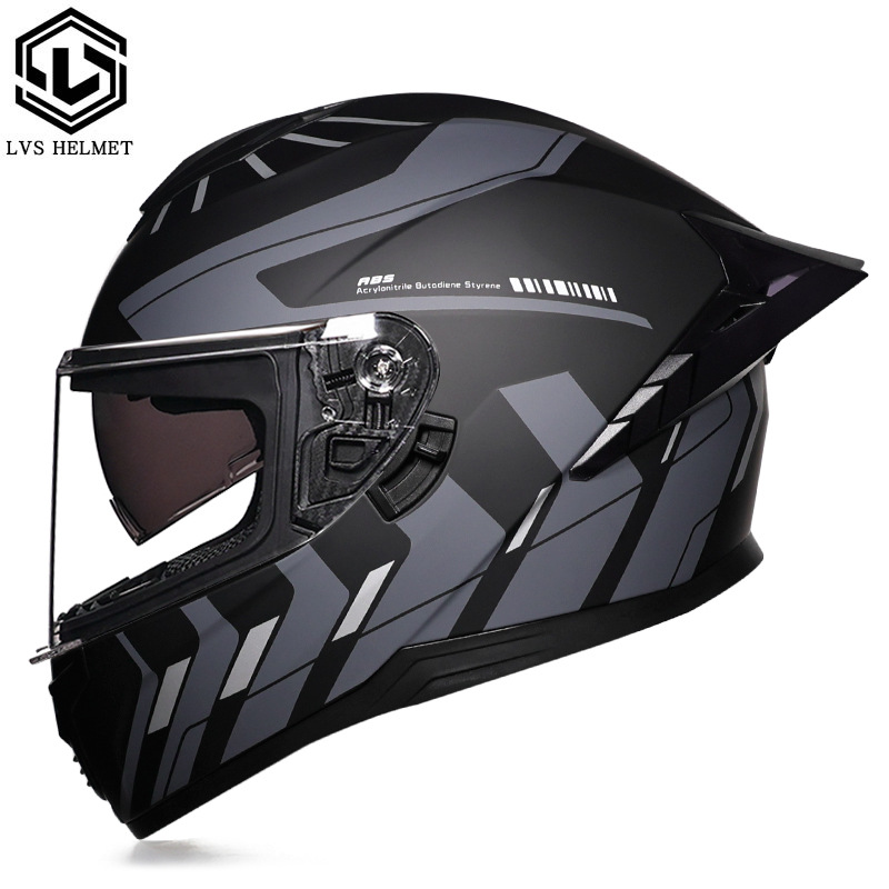 Casco integral transfronterizo DOT de la versión mejorada de LVS con doble lente para hombres, casco de seguridad universal para todas las estaciones para motociclistas femeninas, casco de motocicleta con doble lente.