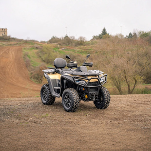 Dr. Yu Chunfeng Cfmoto520L Segway At5L Four-Wheel Drive Beach Vehicle All-Terrain Off-Road Vehicle