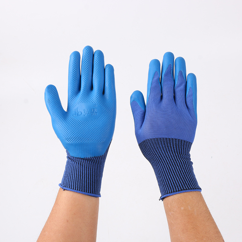 Guantes de construcción al por mayor de nylon nitrilo sumergido guantes colgantes de goma antideslizantes resistentes al desgaste guantes de nitrilo azul blanco