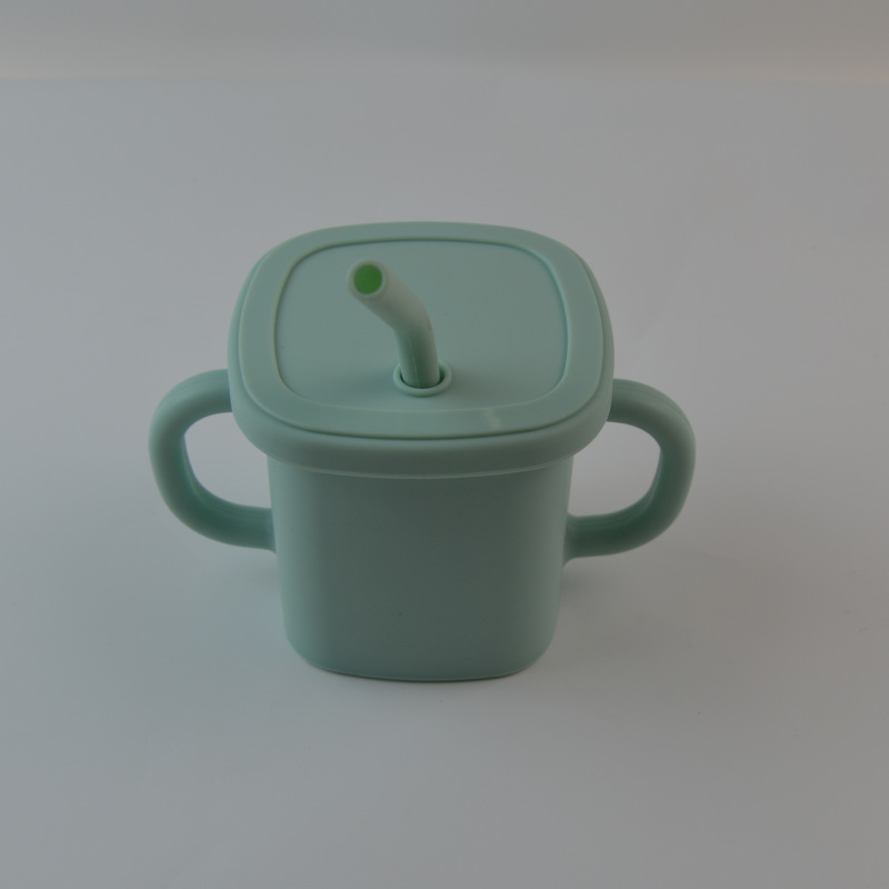 Straw cup macaron blue