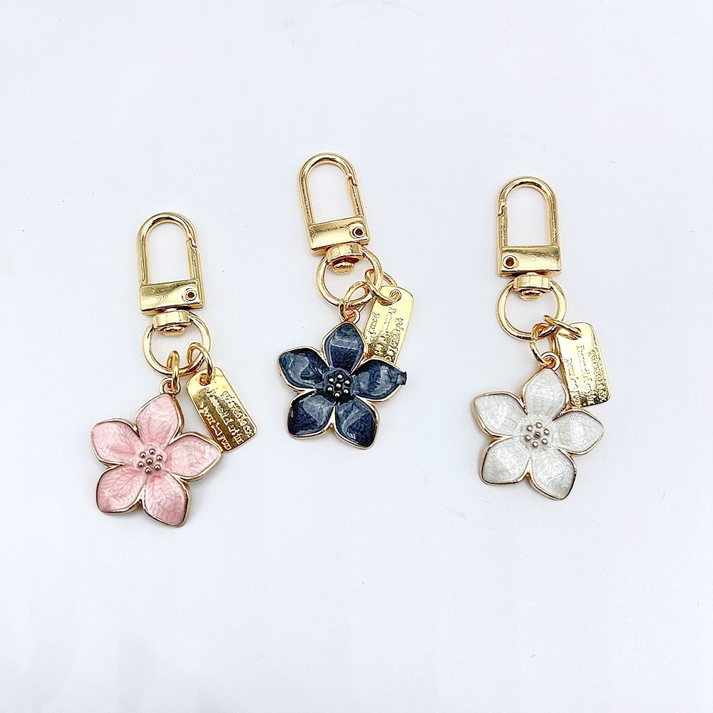 9g Weight Keychain Classification 1 Piece Quantity Holiday, Travel, Daily Occasion Metal Material Floral Pattern Unisex Gender Sweet Style Sweet Floral Metal Unisex Keychain 1