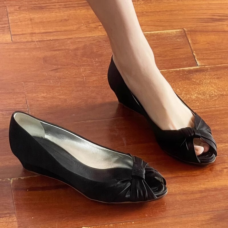 Silk! Vintage Peep-Toe Wedge High Heels, Feminine Vintage Mary Jane Shoes (Tax Not Included)