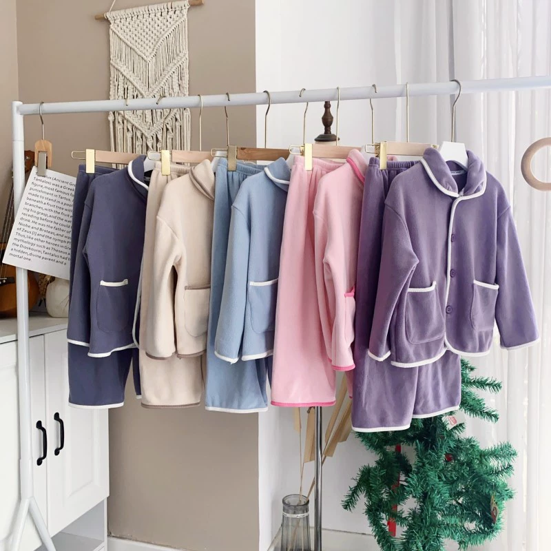 Осенний и зимний новый детский свободный пижама осенний бархатный мультфильм конфеты мальчик девочка костюм кардиган