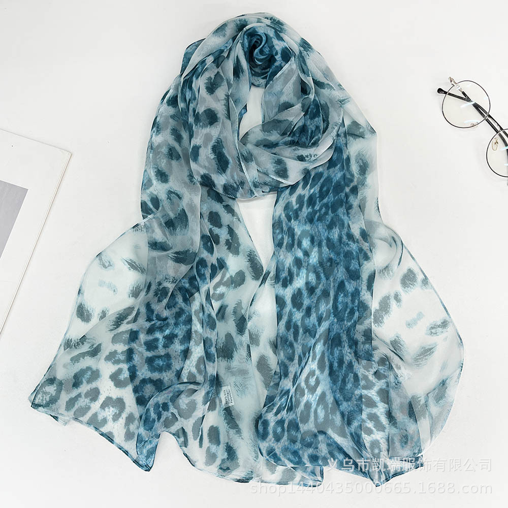 Леопардовый принт, лазурно-голубой