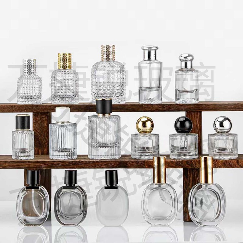 スクリュースポット卸売り15口径18口径スクリュー30ml 50mlポータブルガラス香水瓶分注瓶|undefined