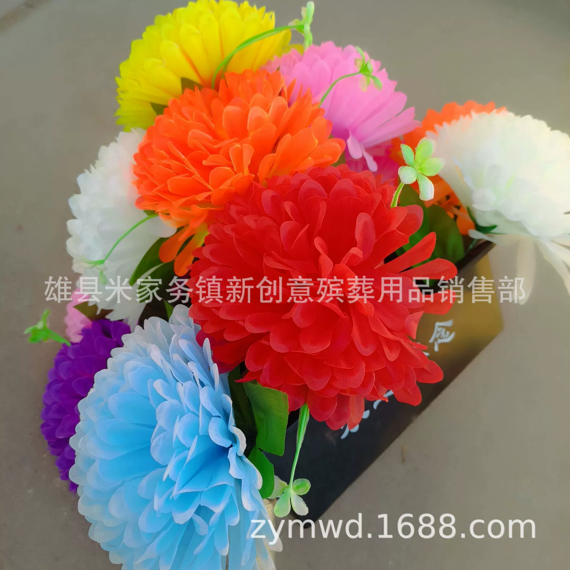 Artificial potted chrysanthemum bouquet memorial flower ball chrysanthemum wreath for grave flowers arrangement for tombstone flower basket