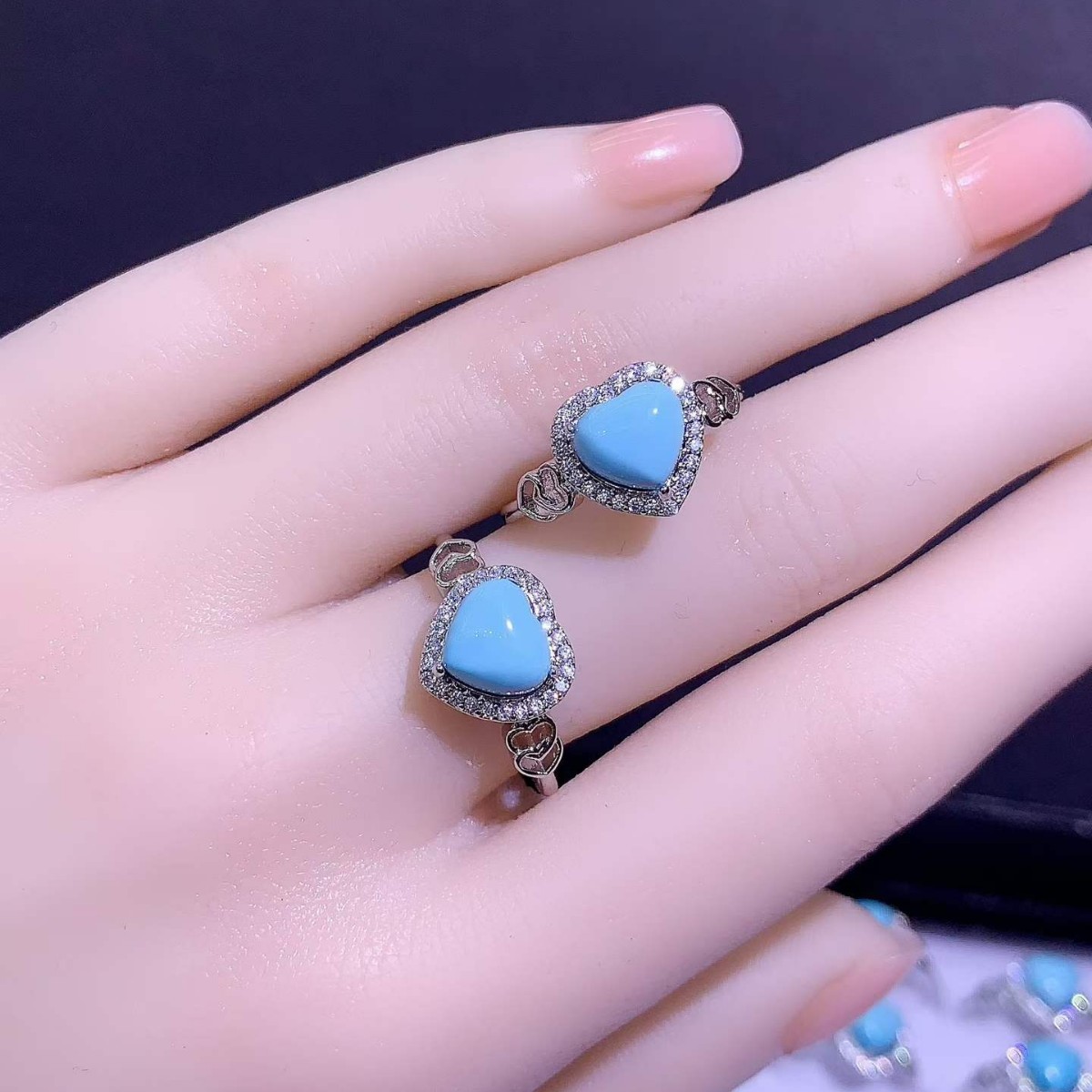 Wholesale exquisite turquoise heart-shaped rings, sweet and delicate, Korean style, high-end design, popular sweet potato-themed, direct from the manufacturer