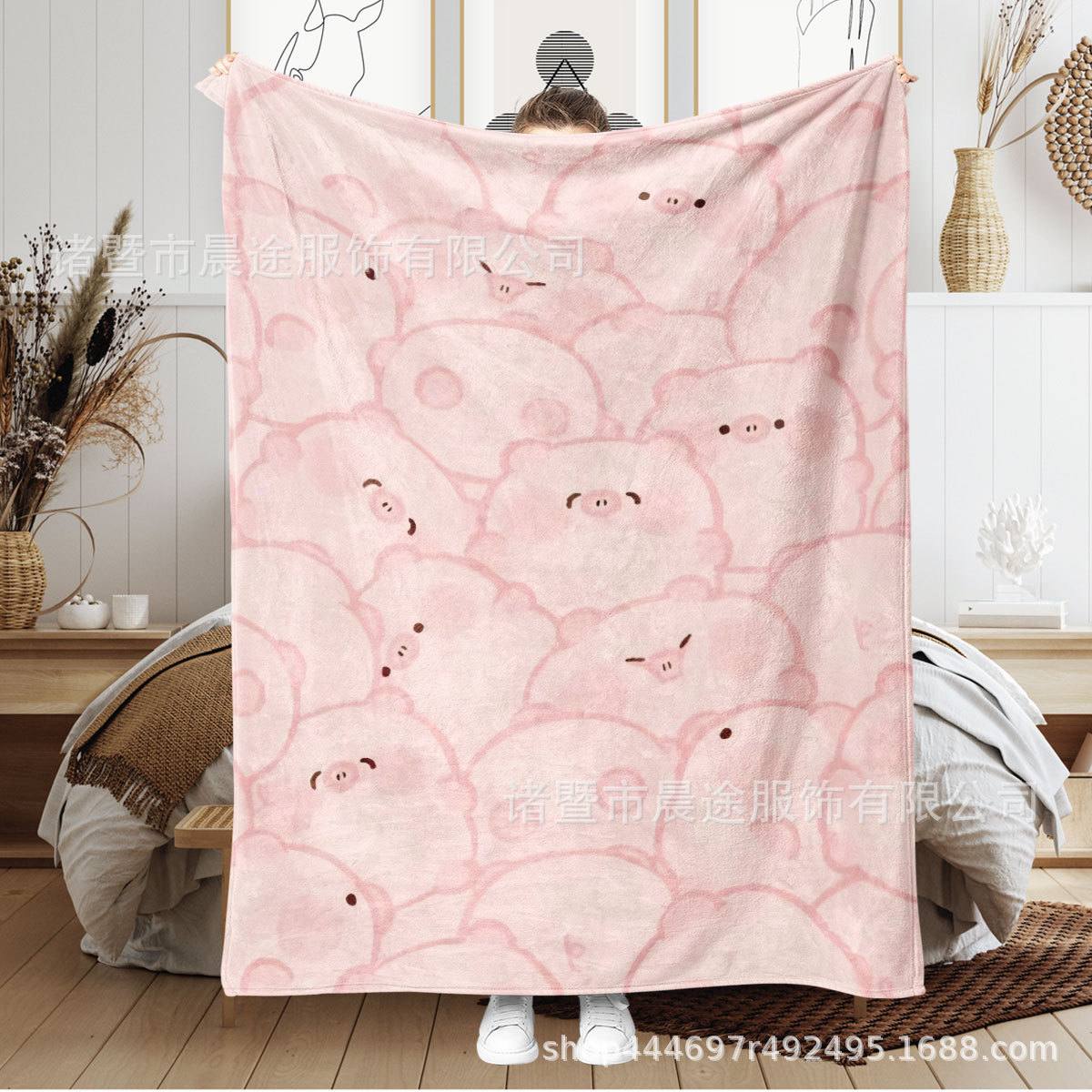Cute Cartoon Sweet Baby Pig Flannel Blanket for Summer Naps, Office Shawl Blanket, Student Dormitory Air Conditioning Blanket