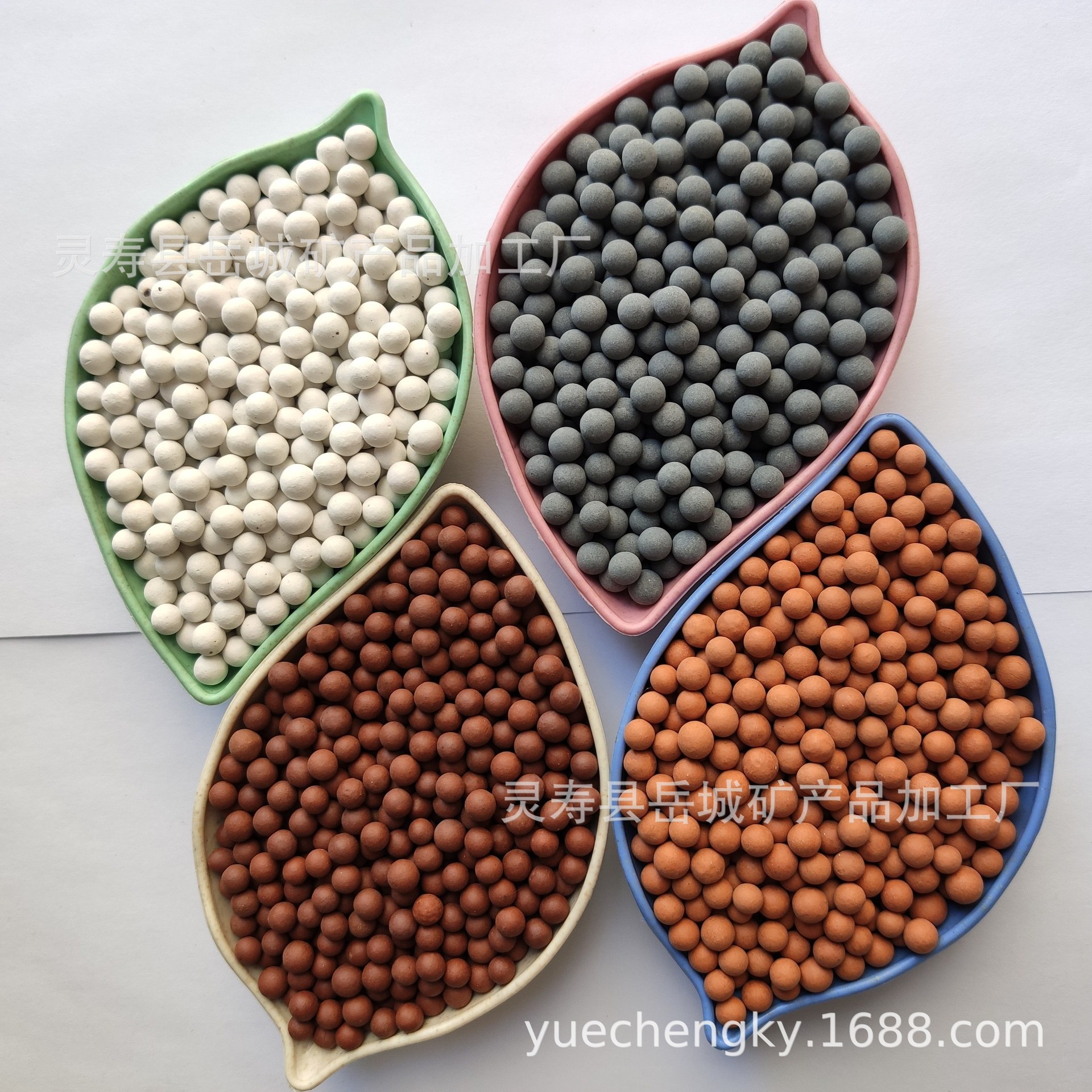 1厂家加工红色冷敷热敷球可微波炉加热远红外生物陶瓷热敷珠