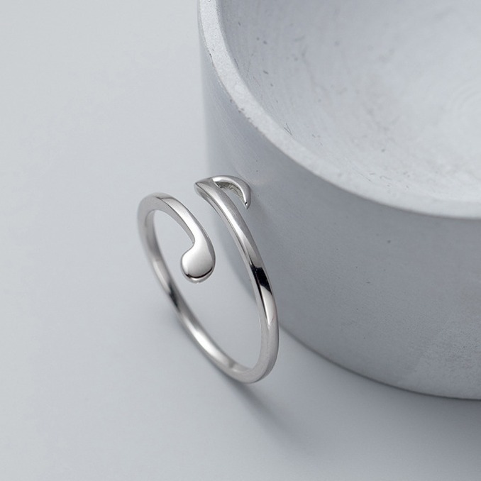 Cute elegant fashionable adjustable small design ring