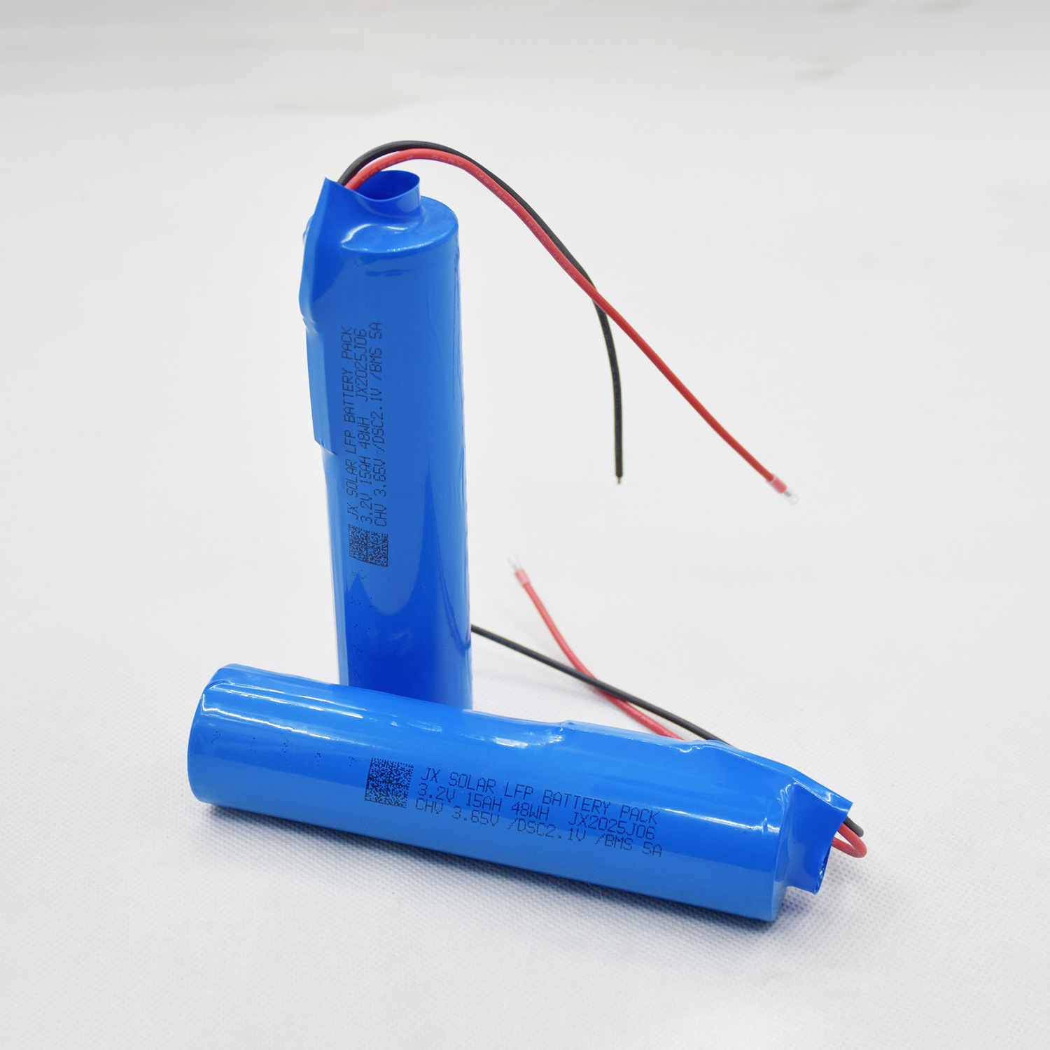 3.2V 15Ah 30Ah 磷酸铁锂电池 33140 32140 太阳能圆柱锂电池组