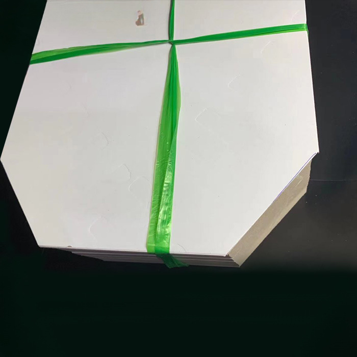 厂家服装衬板围巾袜子T衬衫衣裤包装纸箱袋垫纸内衬可以