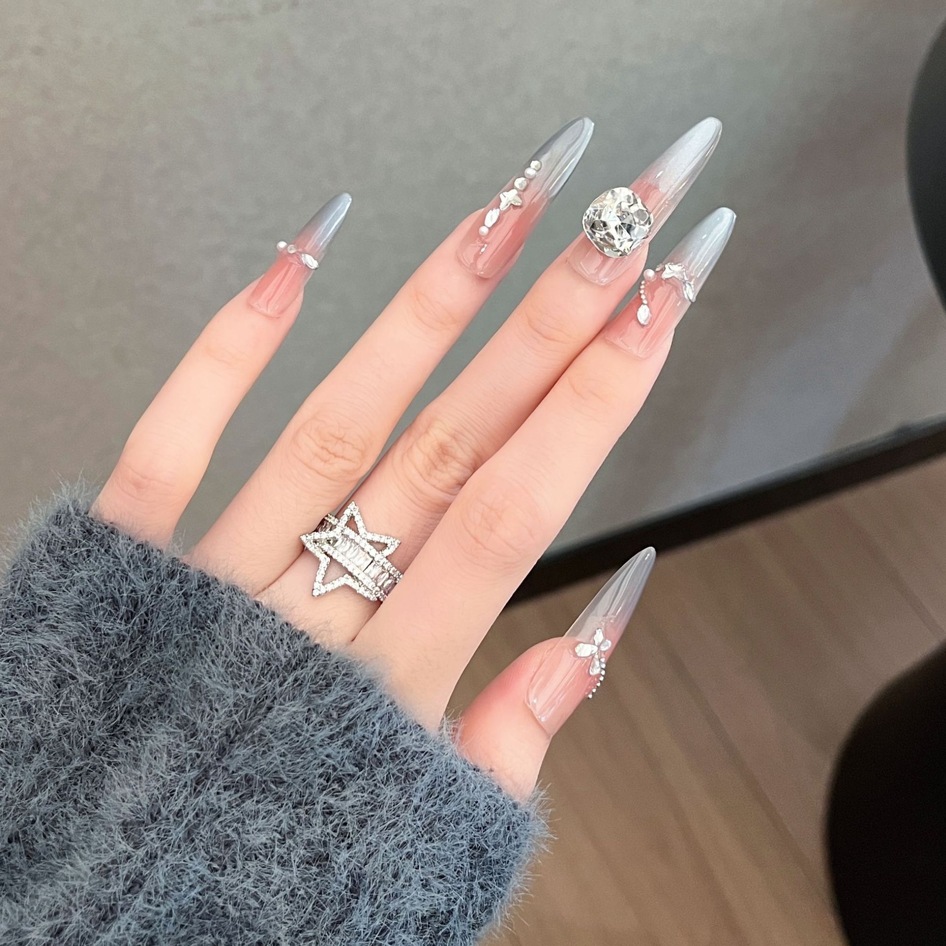 Malla de uñas de uñas de ojos de gato hecha a mano